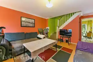 282 Westmacott Drive, photo 2