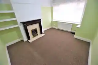 287 Eton Road, photo 2