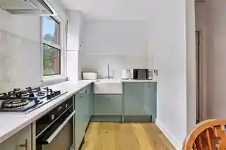 28A Samos Road, photo 3
