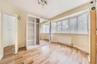29 Ashdale Road, photo 4