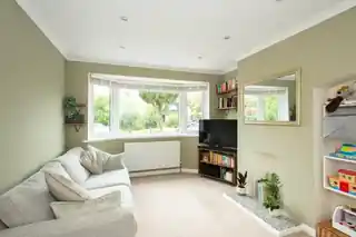 29 Berwick Crescent, photo 4