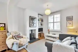29 Chalford Road, photo 2