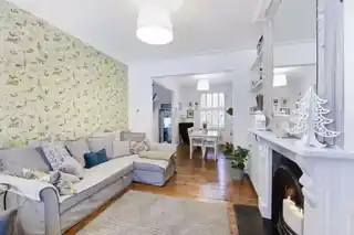 29 Chaucer Road, photo 3