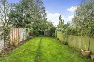 29 Church Rise, photo 2