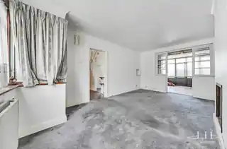 29 Fernbank Avenue, photo 3