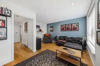 29 Hamlyn Gardens, photo 3