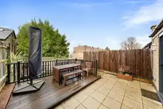 29 Hamlyn Gardens, photo 4