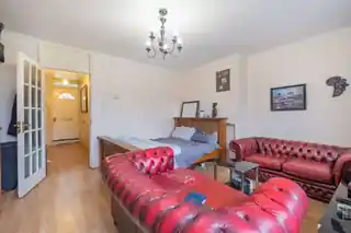 29 Hassett Road, photo 3