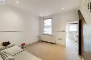 29 Hewish Road, photo 4