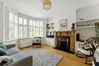 29 Ingatestone Road, photo 3