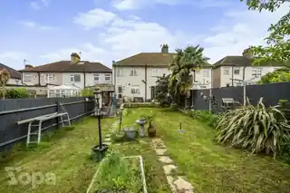 29 Lenham Road, photo 2