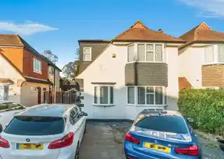 29 Motspur Park, photo 2
