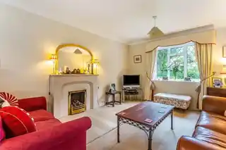 29 Nicholas Way, photo 2