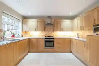 29 Regal Close, photo 3
