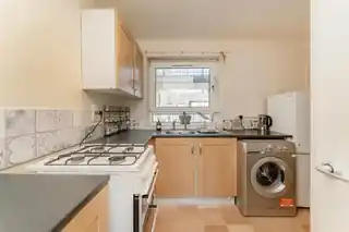 29 Roman Way, photo 2