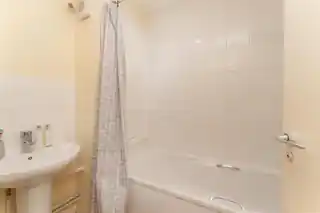 29 Roman Way, photo 4