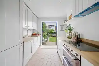 29 Springfield Road, photo 3