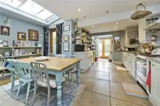 29 Treadgold Street, photo 4