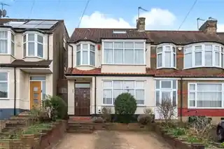 29 Windsor Drive, photo 2