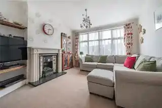 29 Windsor Drive, photo 4