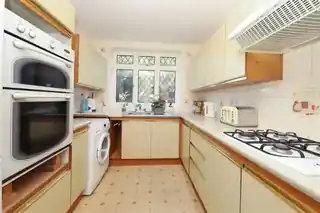 294 Long Lane, photo 4