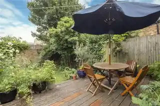 298 Trinity Road, photo 4