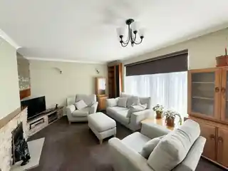 2A Grace Avenue, photo 2