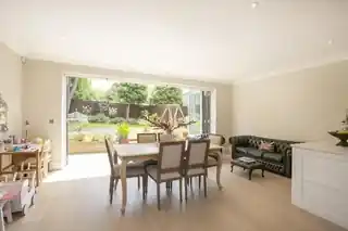 2A Lingfield Avenue, photo 3