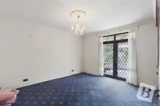 2A Park Drive, photo 3