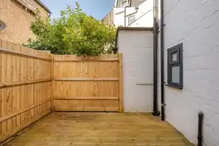 2B Jarvis Road, photo 4