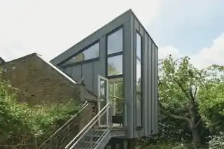 2C Ospringe Road, photo 2