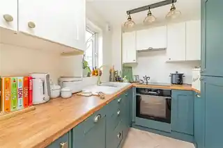3 Abbott Close, photo 4