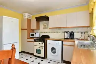 3 Aldington Close, photo 3