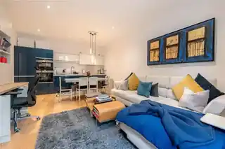 3 Athlone Place, photo 4