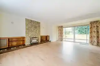 3 Ben Hale Close, photo 2