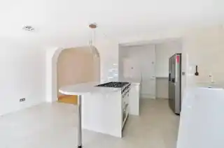 3 Beverley Avenue, photo 4