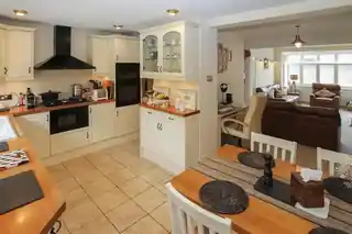 3 Birch Crescent, photo 2