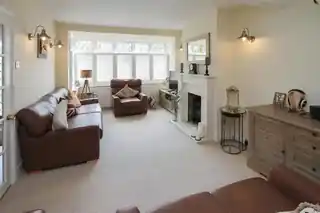 3 Birch Crescent, photo 3