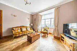 3 Callander Road, photo 4