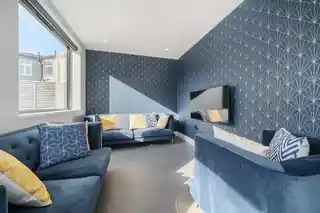 3 Carnarvon Avenue, photo 3