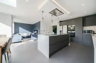 3 Carnarvon Avenue, photo 4