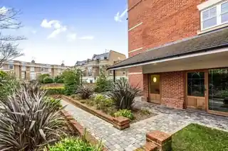 3 Chalmers Way, photo 3
