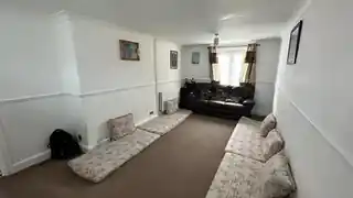3 Cobham Road, photo 3