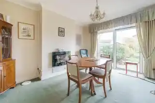 3 Elm Way, photo 4