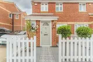 3 Foxmead Close, photo 4