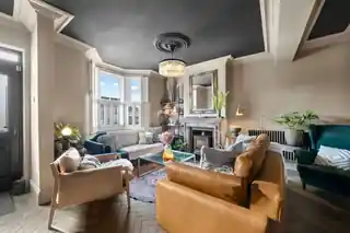 3 Gresham Road, photo 2