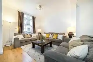 3 Hanover Gardens, photo 2