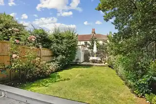 3 Heaton Road, photo 2