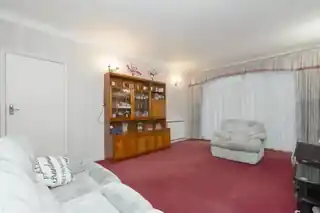 3 Heronslea Drive, photo 3