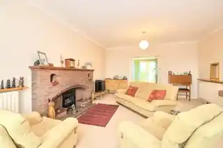 3 Highfield Road, photo 3